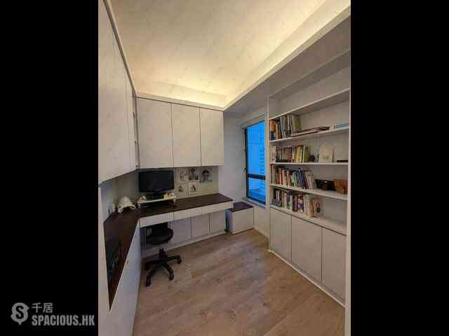 Shek Tong Tsui - The Belcher's Phase 2 Block 8 05