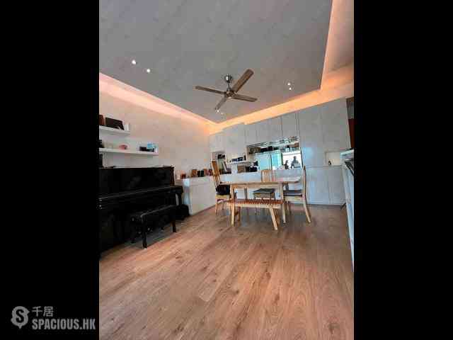 Shek Tong Tsui - The Belcher's Phase 2 Block 8 11