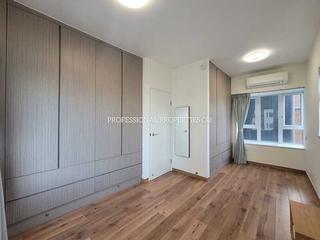 Mid Levels West - Bonham Court 05