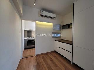 Mid Levels West - Bonham Court 06