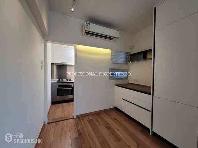 Mid Levels West - Bonham Court 06