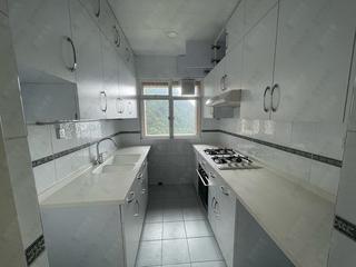 Mid Levels Central - Hillsborough Court Block 1 11