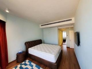 Wan Chai - Convention Plaza Apartments 08