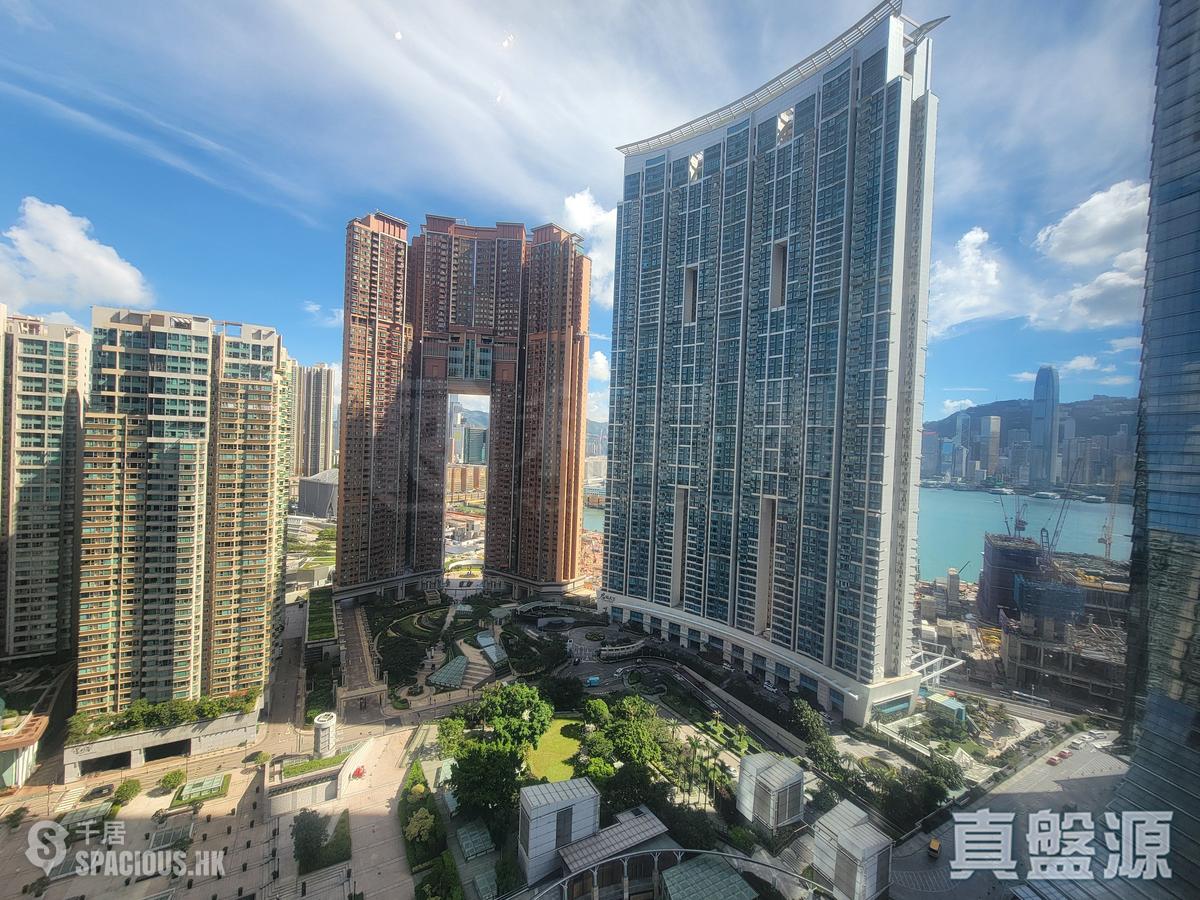 West Kowloon - The Cullinan 01