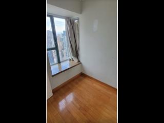 Sheung Wan - Queen's Terrace 05