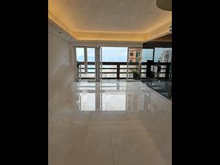 Mid Levels West - Realty Gardens London Court (Block 1) London Court 02