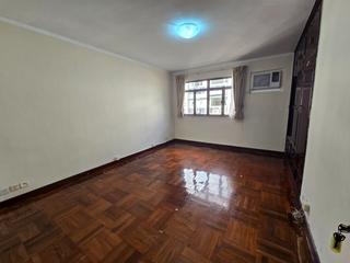 Happy Valley - Antonia House 07