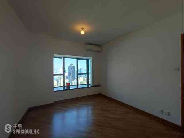 Mid Levels West - 80 Robinson Road 02