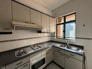 Mid Levels Central - Hillsborough Court 04