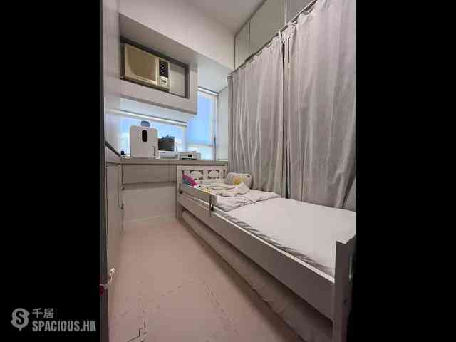 Sai Wan Ho - Grand Promenade Block 1 07