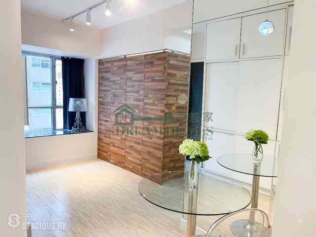 Mid Levels West - Cartwright Gardens 02