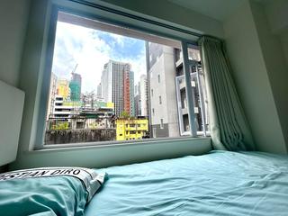 Wan Chai - Kin On Building 06