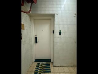 Shau Kei Wan - Tung Ho Building 02