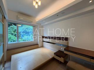 Kennedy Town - Chin Hom Court 03