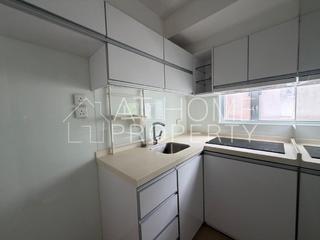 Kennedy Town - Chin Hom Court 05