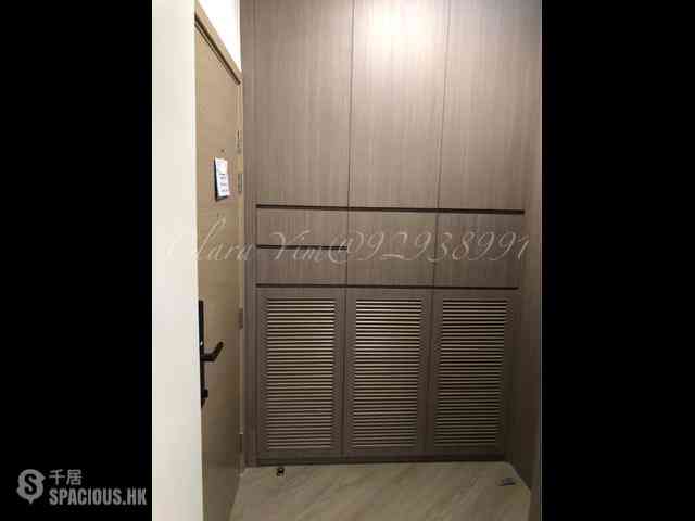 Mid Levels West - Hing Wah Mansion 13