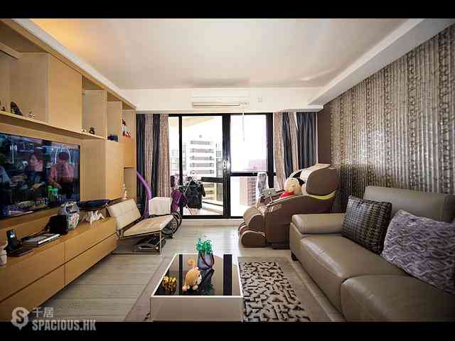 Repulse Bay - South Bay Towers 02