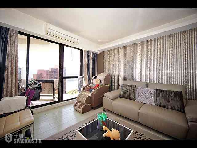 Repulse Bay - South Bay Towers 03