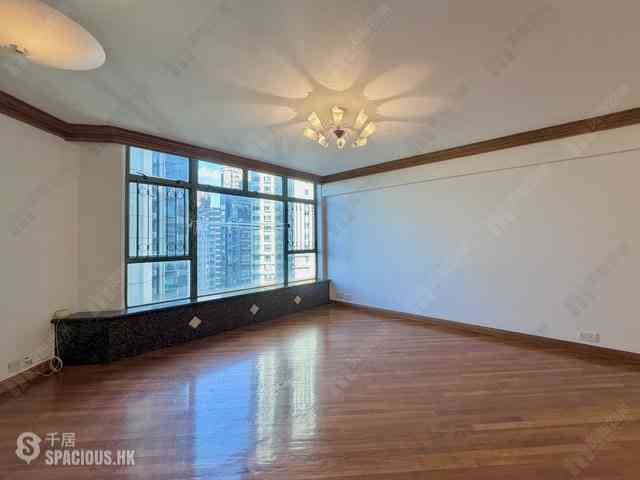 Mid Levels Central - Robinson Place Block 1 02