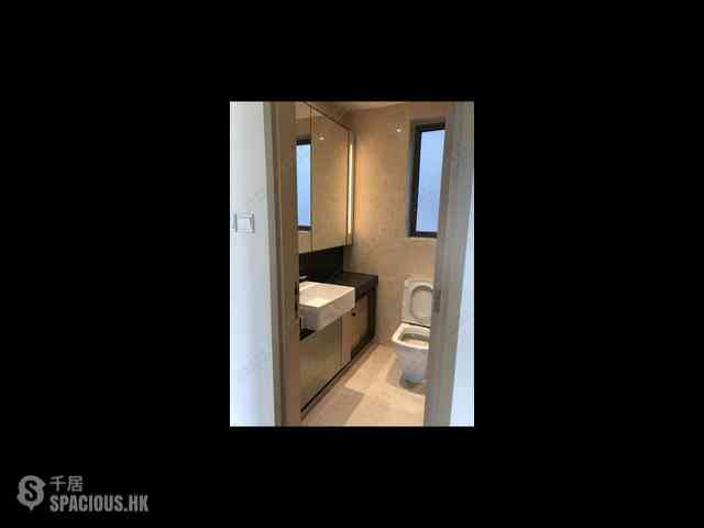 Tseung Kwan O - The Papillons Block 3 05
