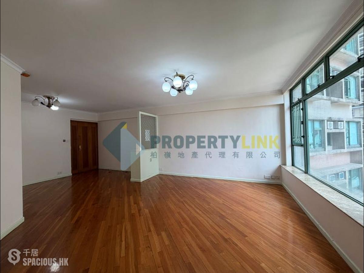 Mid Levels Central - Robinson Place 01