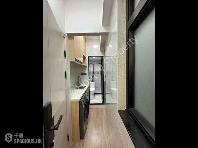 Wan Chai - Cheong Ip Building 04