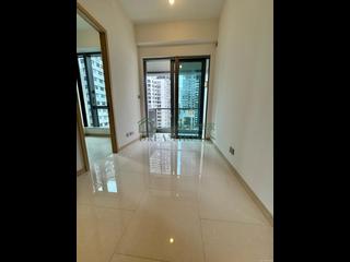 Sai Ying Pun - Upper Manor 04