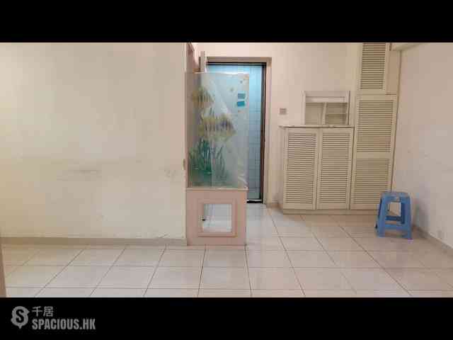 Sheung Wan - Kam Yu Mansion 02