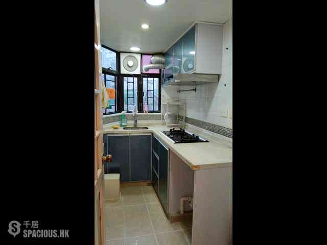 Sheung Wan - Kam Yu Mansion 06