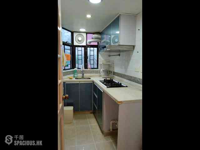 Sheung Wan - Kam Yu Mansion 06