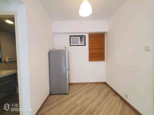 Mid Levels Central - Vantage Park 19
