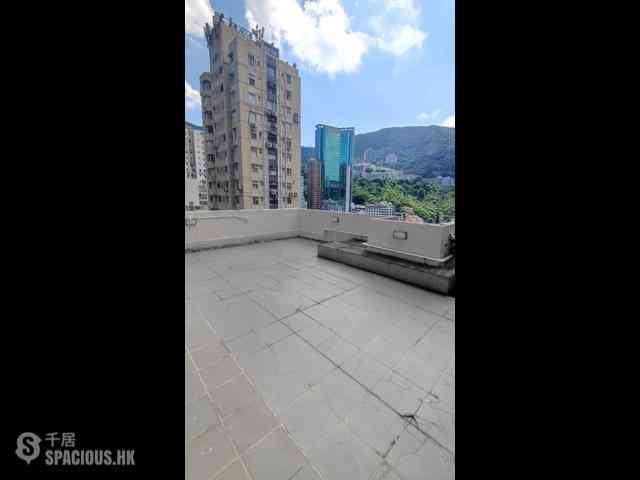Happy Valley - The Ventris 01
