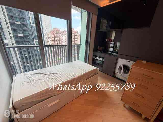 Sai Ying Pun - Artisan House 01