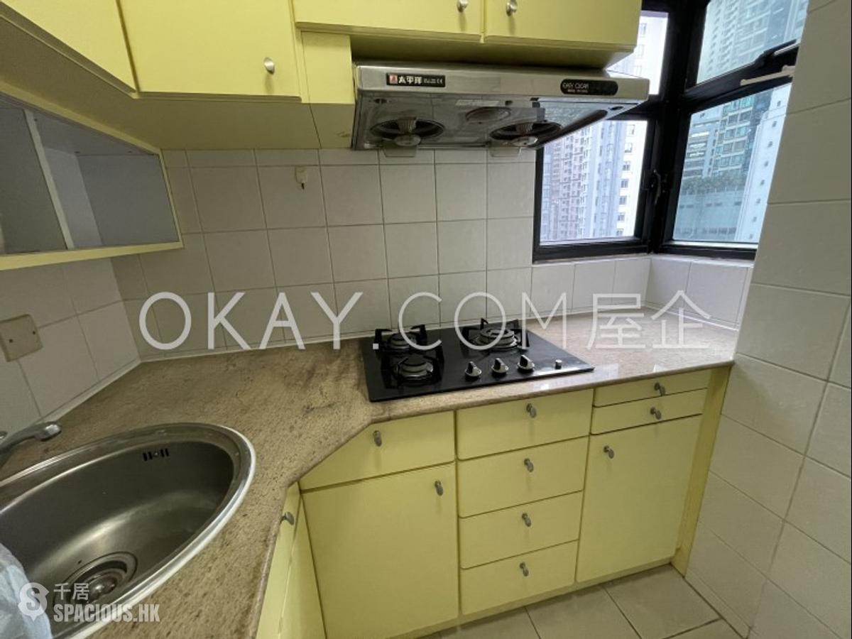 Mid Levels Central - Scenic Rise 01