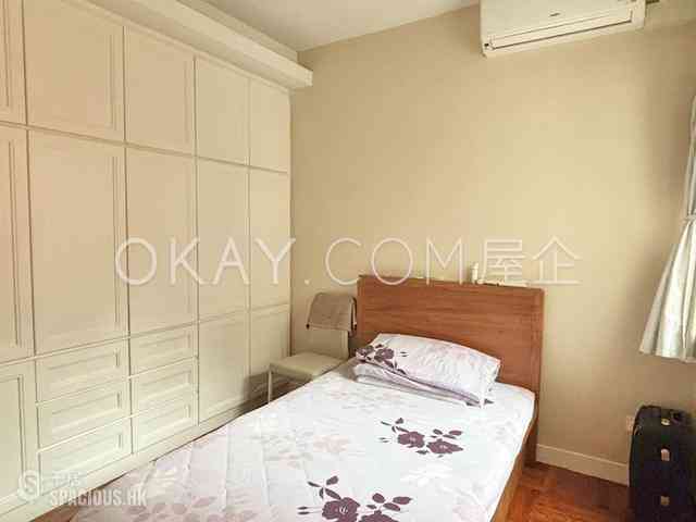 Sai Ying Pun - Hing Hon Building 06