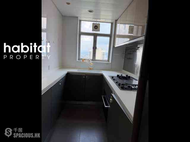 Sai Ying Pun - Island Crest 04