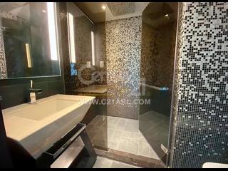 Repulse Bay - The Lily 14