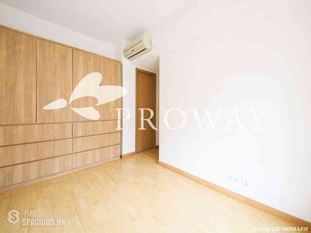 Sai Ying Pun - Island Crest 06