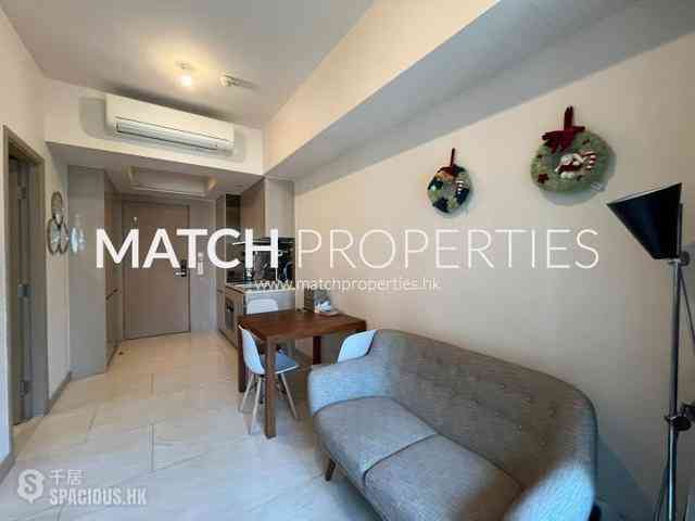 Sai Ying Pun - King's Hill 02