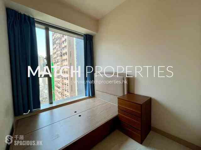 Sai Ying Pun - King's Hill 03