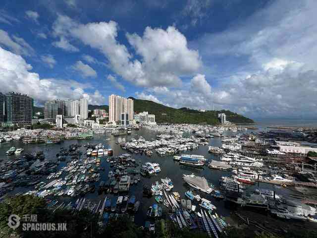 Ap Lei Chau - Marina South 01