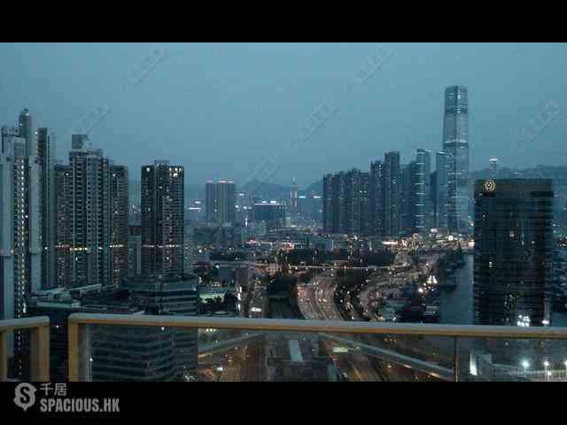 大角咀 - 君滙港 01