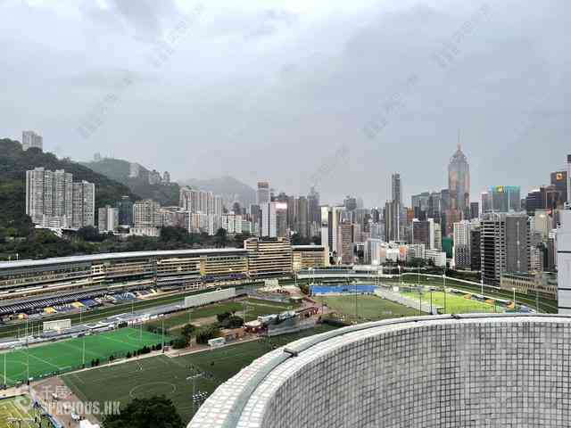 Happy Valley - Pioneer Court 06