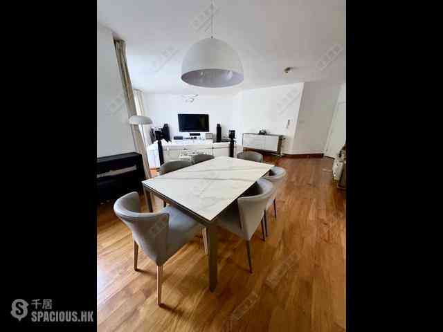 Mid Levels Central - Tregunter 01