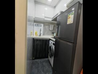 Mong Kok - Foo Tat Building 04