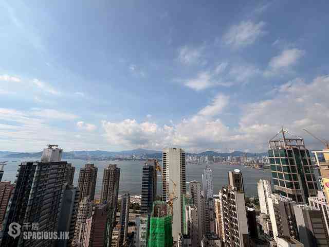 Sai Ying Pun - Island Crest 01