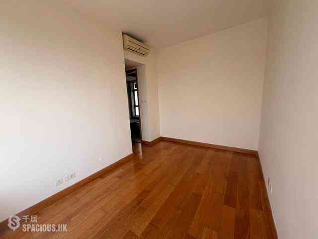 Sai Ying Pun - Island Crest 11