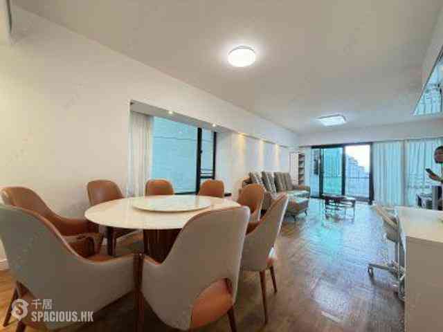 Mid Levels Central - 11, Macdonnell Road 01