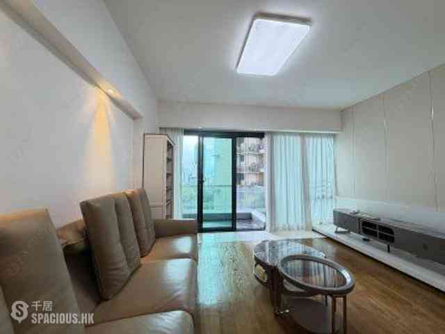 Mid Levels Central - 11, Macdonnell Road 03