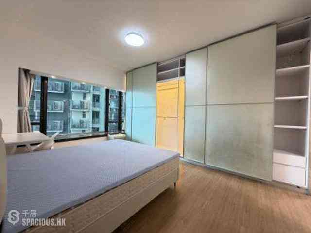 Mid Levels Central - 11, Macdonnell Road 04